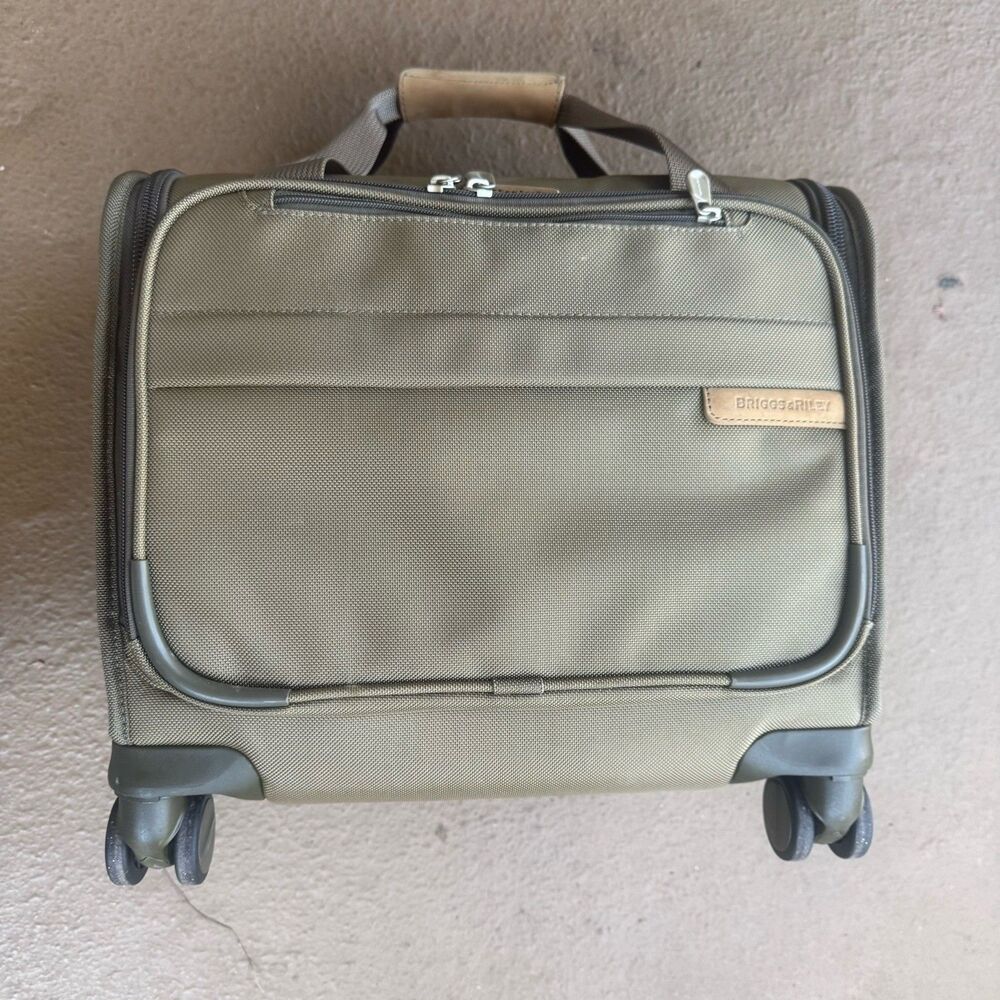 Briggs & Riley BASELINE 2-Wheel Cabin Bag Olive Green Luxury Comfort Luggage - Picture 6 of 16